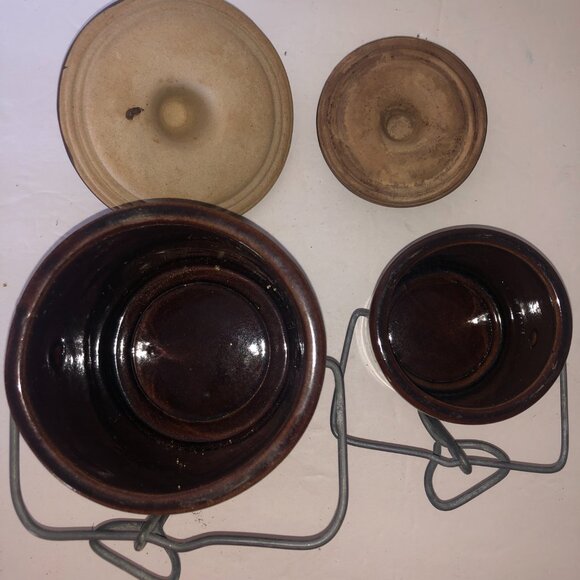 Vintage 2 Brown Ceramic Stoneware Crock Cannisters with Lids - Picture 8 of 10